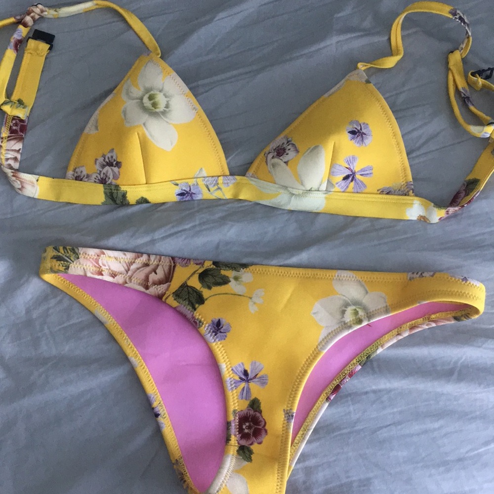 Yellow Triangl Swimsuit